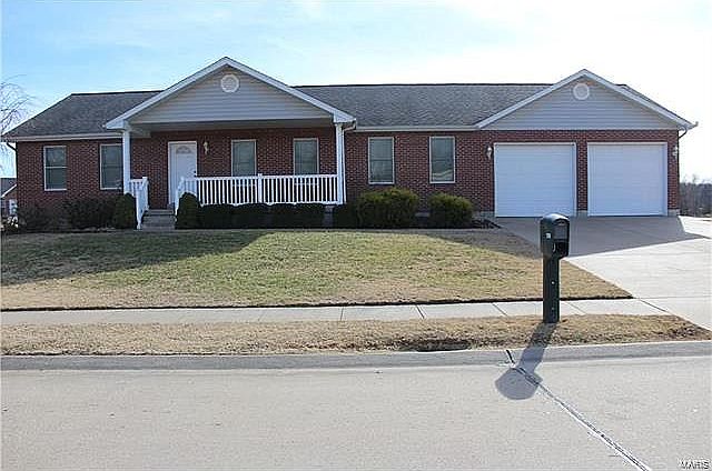 1st image of 1528 Stony Brook Trl
