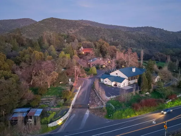 21645 Parrotts Ferry Rd, Sonora, CA 95370