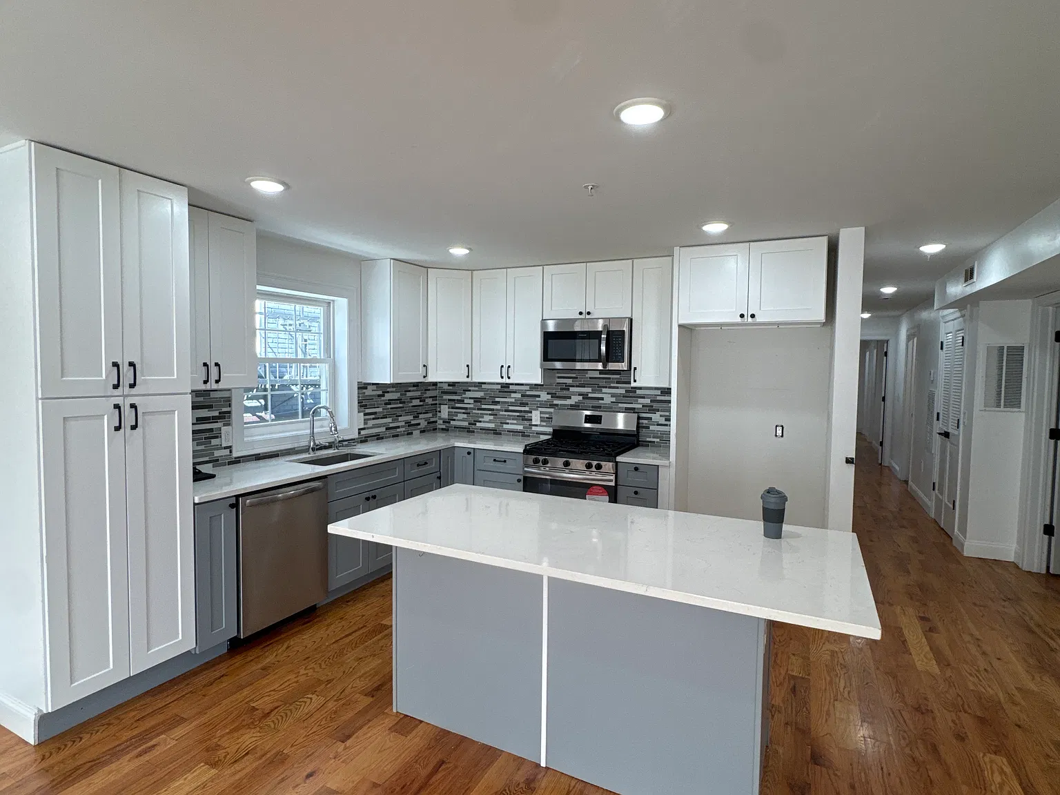3 bed, $2,800 — Photo 3