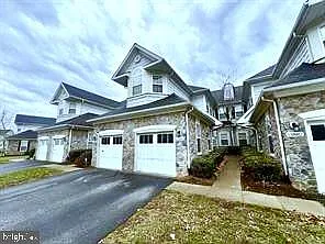 13884 Greendale Dr