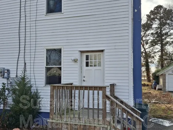 51 Lakeview Ave, Pennsville, NJ 08070