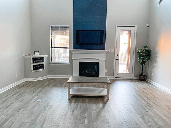 2nd image of 8208 Choctaw Ln