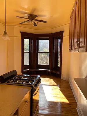 Rented by Farran & Associates | media 18