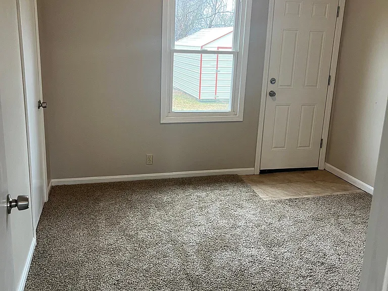 1121 Perkins Dr #A — Photo 6