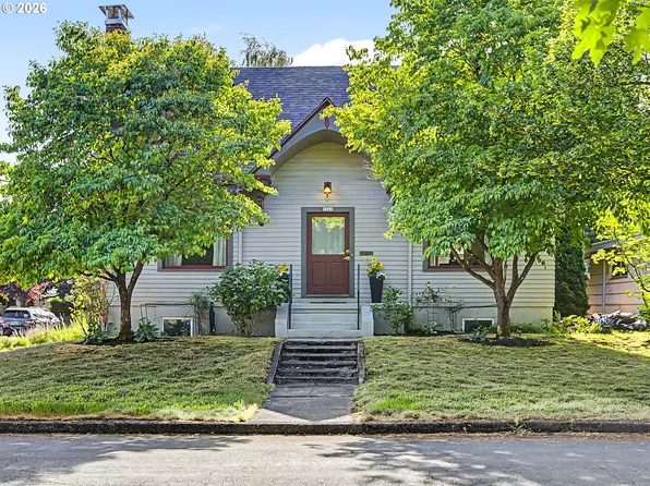 5241 SE 45th Ave, Portland, OR 97206
