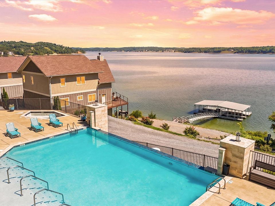 1st image of 430 Sugar Cove Way