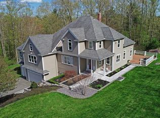 16 Barnett Rd, Sutton, MA 01590