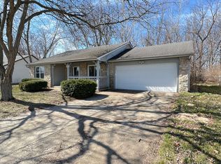 4128 Eagle Lake Dr, Indianapolis, IN