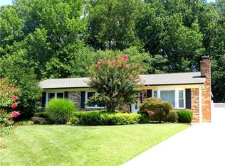 2112 Bell Tree Ln, Waldorf, MD 20601