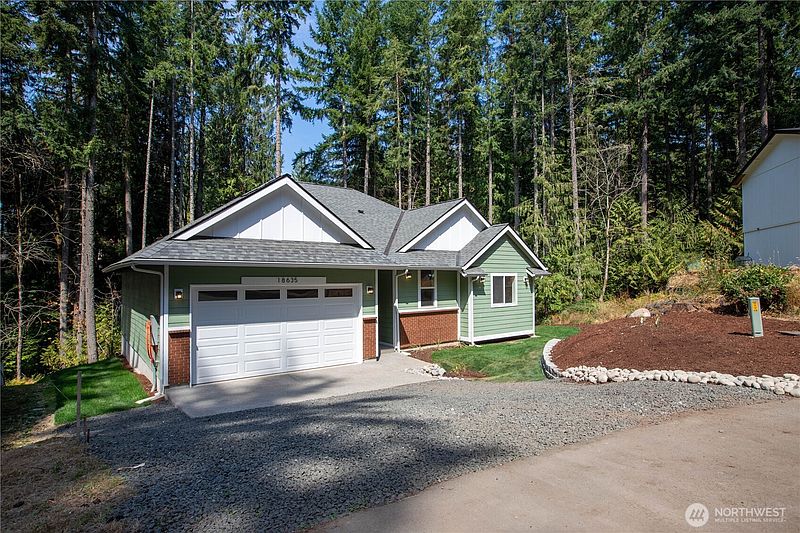 2nd image of 18635 SE Southwood Court