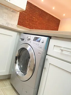 Rented by Bohemia Realty Group | media 29