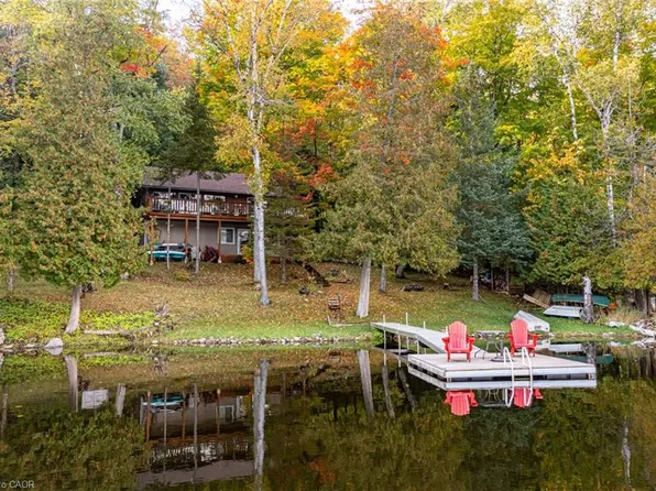 1220 Portage Lake Rd, Haliburton, ON K0M