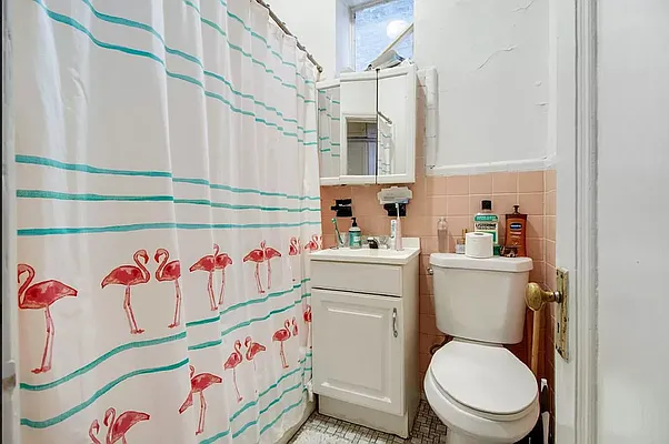 Rented by Compass | media 9