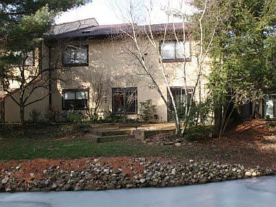 1st image of 1945 Brookwood Dr