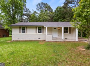 1362 Teamon Rd, Griffin, GA 30223