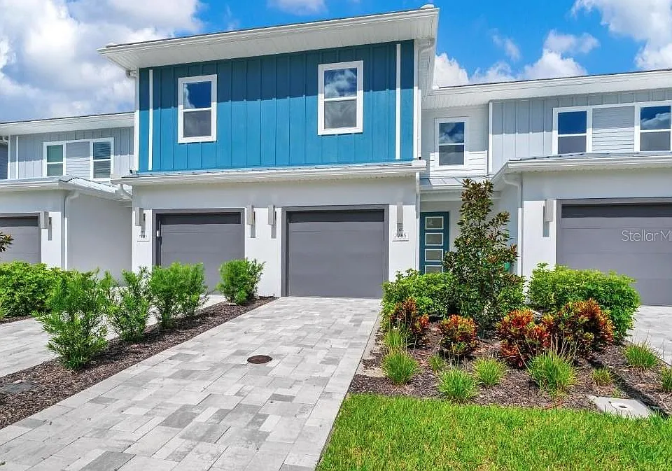 7785 Spectrum Dr