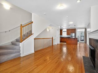 57 E 23rd St, Chicago, IL 60616