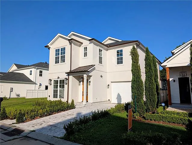 11 Cocos St — Photo 15