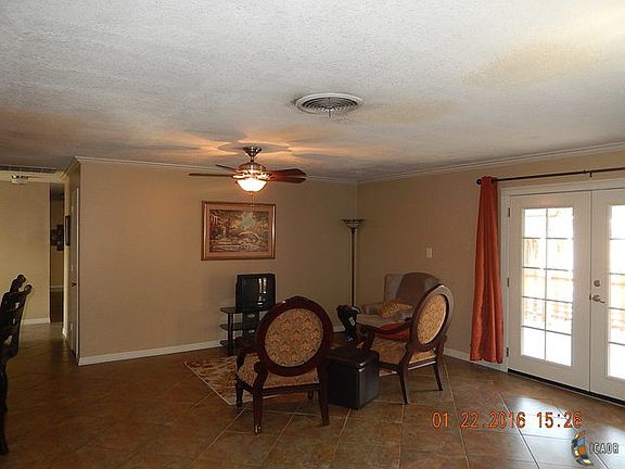5th image of 1585 Cypress Dr