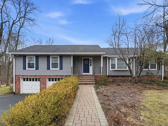 2nd image of 4 Carrell Rd