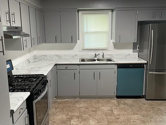 2nd image of 16717 E Cogan Dr