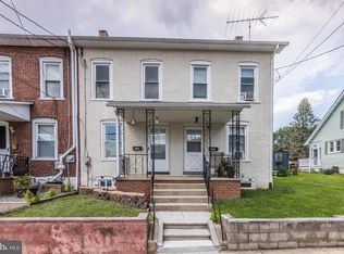 527 W 4th Ave, Parkesburg, PA 19365