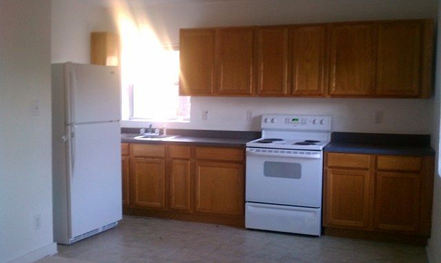 2nd image of 669 W Osceola St