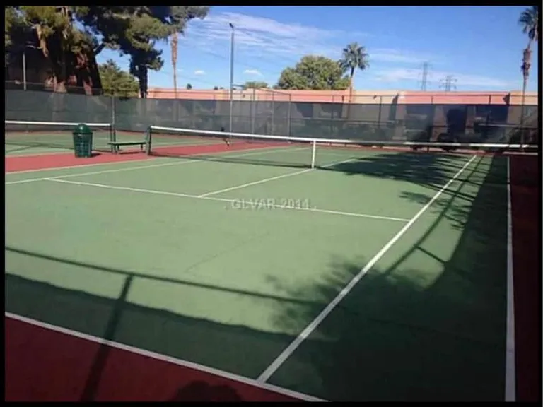 5201 River Glen Dr #166 — Photo 18