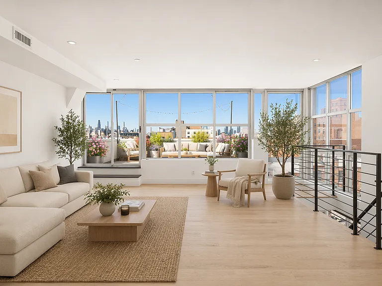 227 Maujer St #PHB — Photo 3