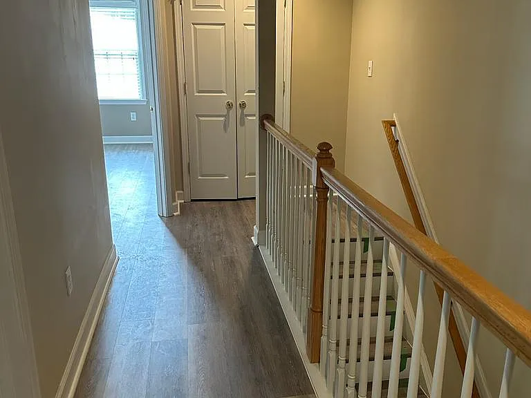 2240 Trailwood Valley Cir — Photo 7