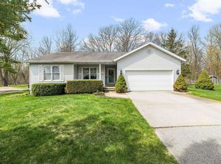 128 S Westlawn Dr, Midland, MI 48640