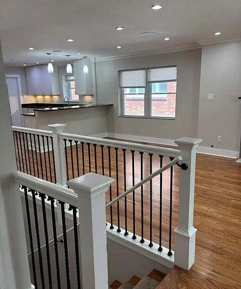 7545 Delmar Blvd — Photo 4