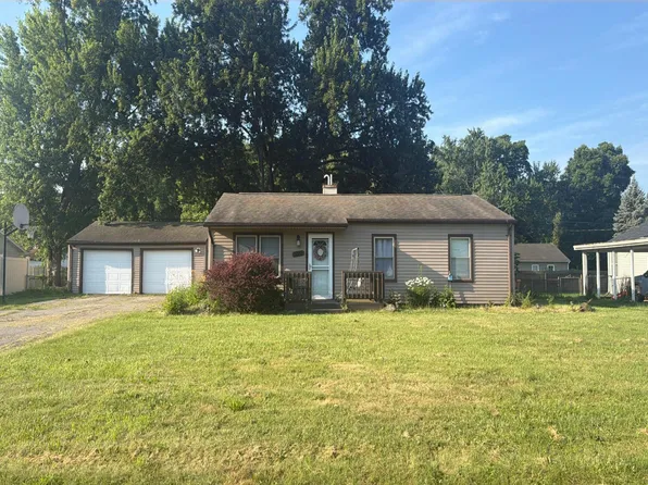 1011 Cranbrook Rd, Jackson, MI 49201