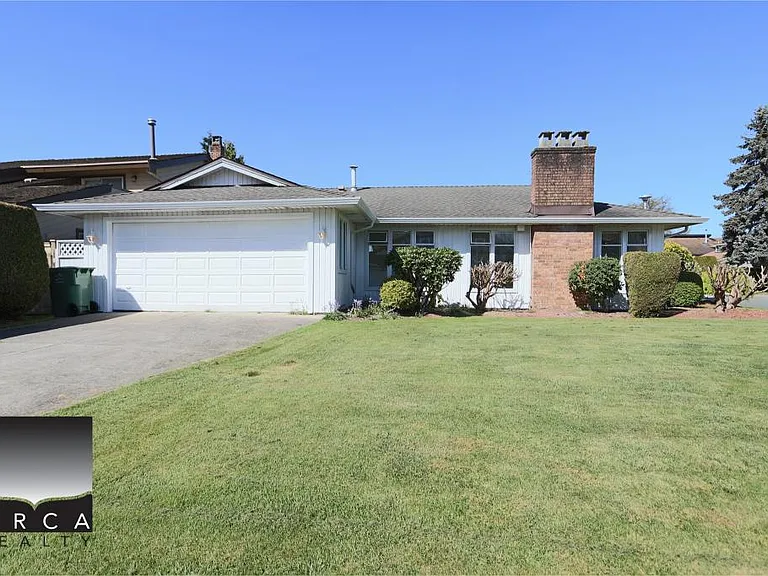 6400 Dakota Dr — Photo 40