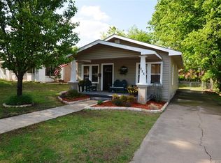 335 W 5th Ave, Bristow, OK 74010