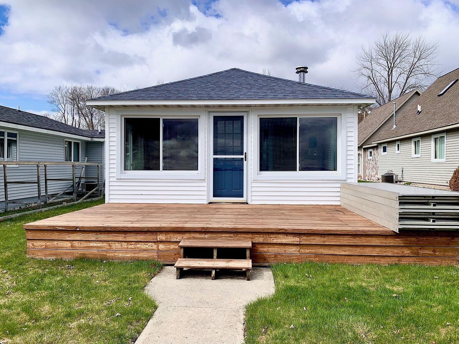 7827 E Houghton Lake Dr, Houghton Lake, MI 48629 Zillow