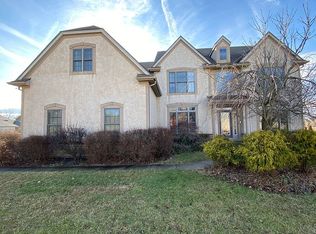 13285 Ashley Creek Dr NW, Pickerington, OH 43147
