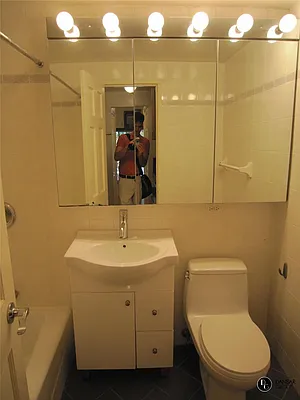 Rented by JK Dansar Corp | media 40