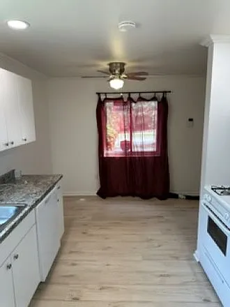 Kitchen_1.3