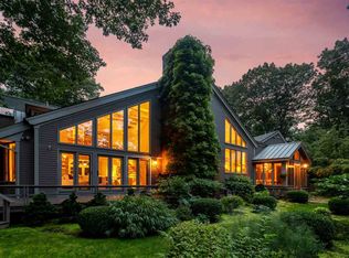 28 Tower Rd, Kittery, ME 03904