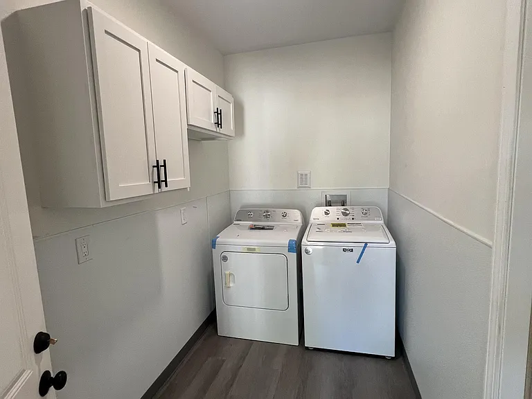 712 N Sycamore St — Photo 10