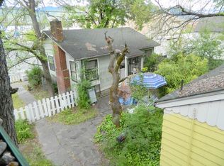 316 SW I St, Grants Pass, OR 97526