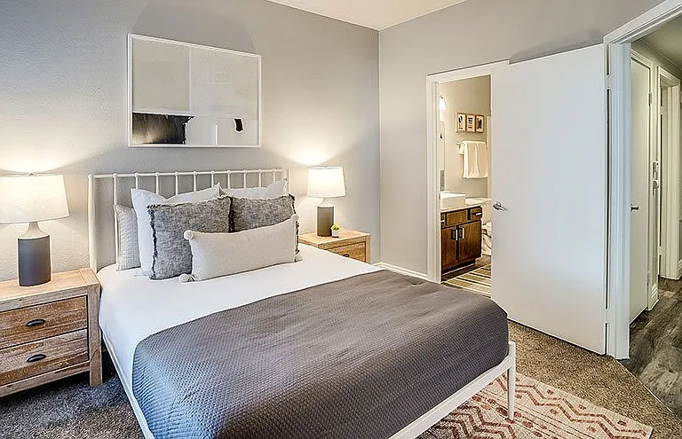 Bloom Apartment Homes — Photo 19