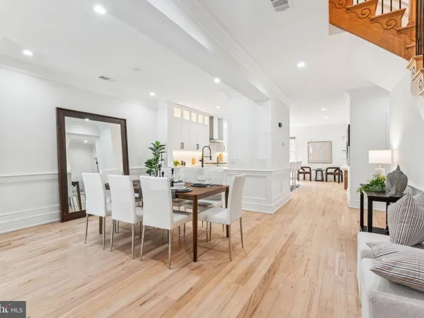 1604 Green St, Philadelphia, PA 19130