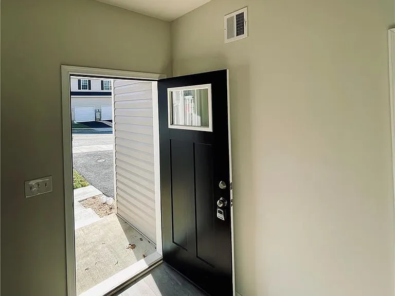 314 Barber St #35 — Photo 21