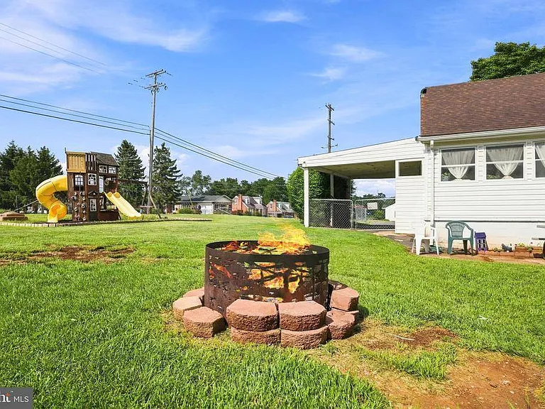 407 Manassas Ave — Photo 39
