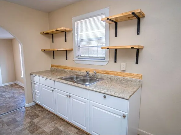 231 Cactus, 231 Cactus St #A, San Antonio, TX 78203