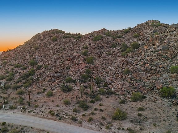 4th image of 10000 N COX Road #0