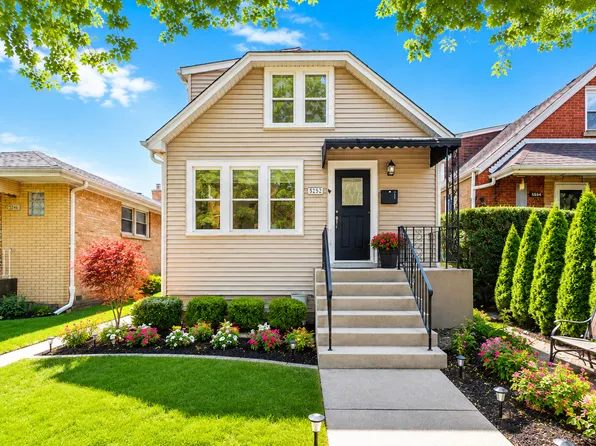 5252 N Mulligan Ave, Chicago, IL 60630