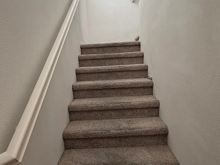 251 Saratoga Ct — Photo 19